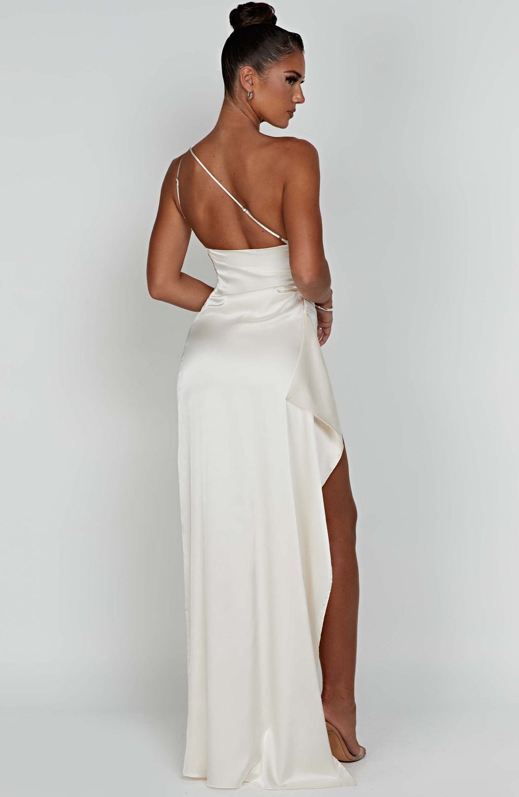 Ariel Maxi Dress Ivory - Ariel Ivory Long Dress, Timeless Elegance and Exclusive Sophistication
