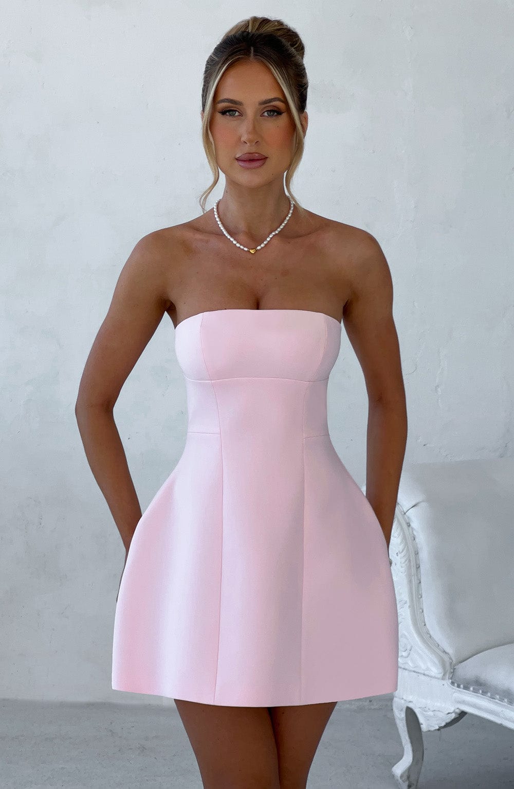 Asha Mini Dress Blush – Asha Blush Mini Dress, Delicacy and Elegance in One Sophisticated Piece