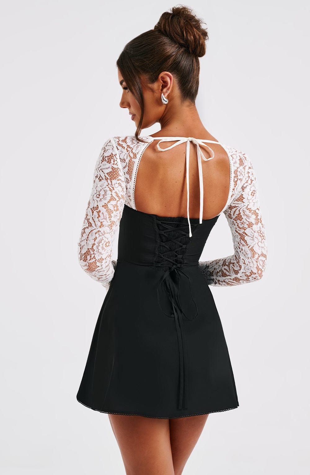 Jacinta Mini Dress Black & White – Jacinta Black and White Mini Dress, Sophistication and Timeless Style