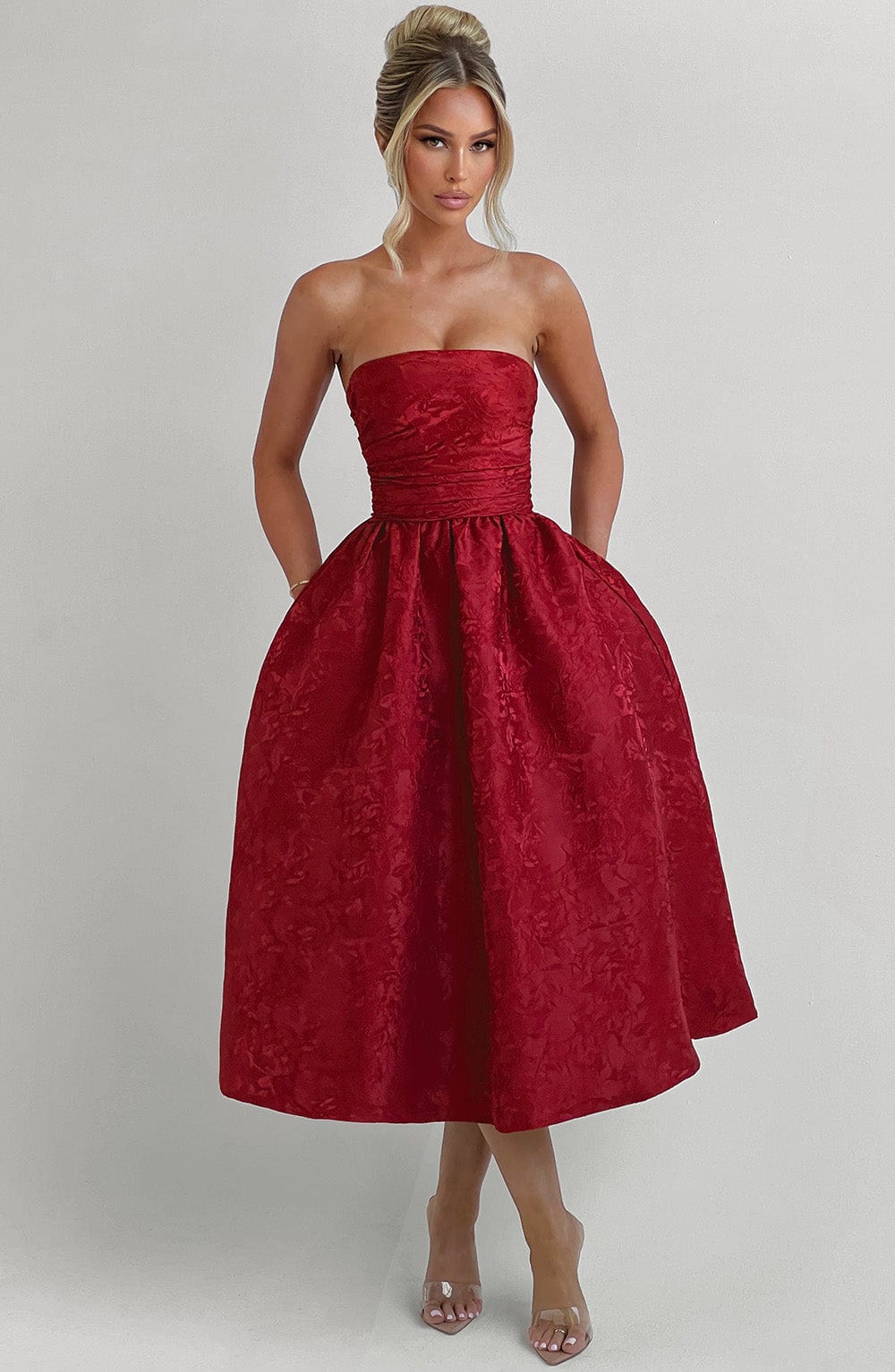 Saoirse Midi Dress Red – Saoirse Red Midi Dress, Timeless Elegance and Sophistication!