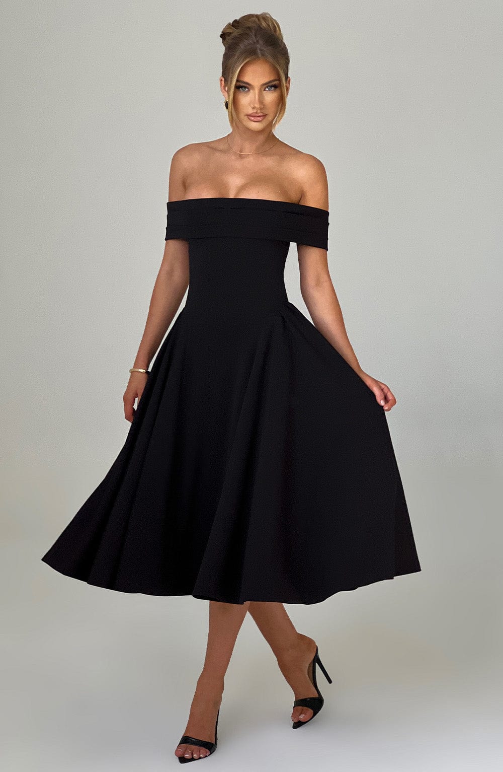 Miranda Midi Dress Black – Miranda Midi Dress Black, Timeless Elegance and Exclusive Sophistication