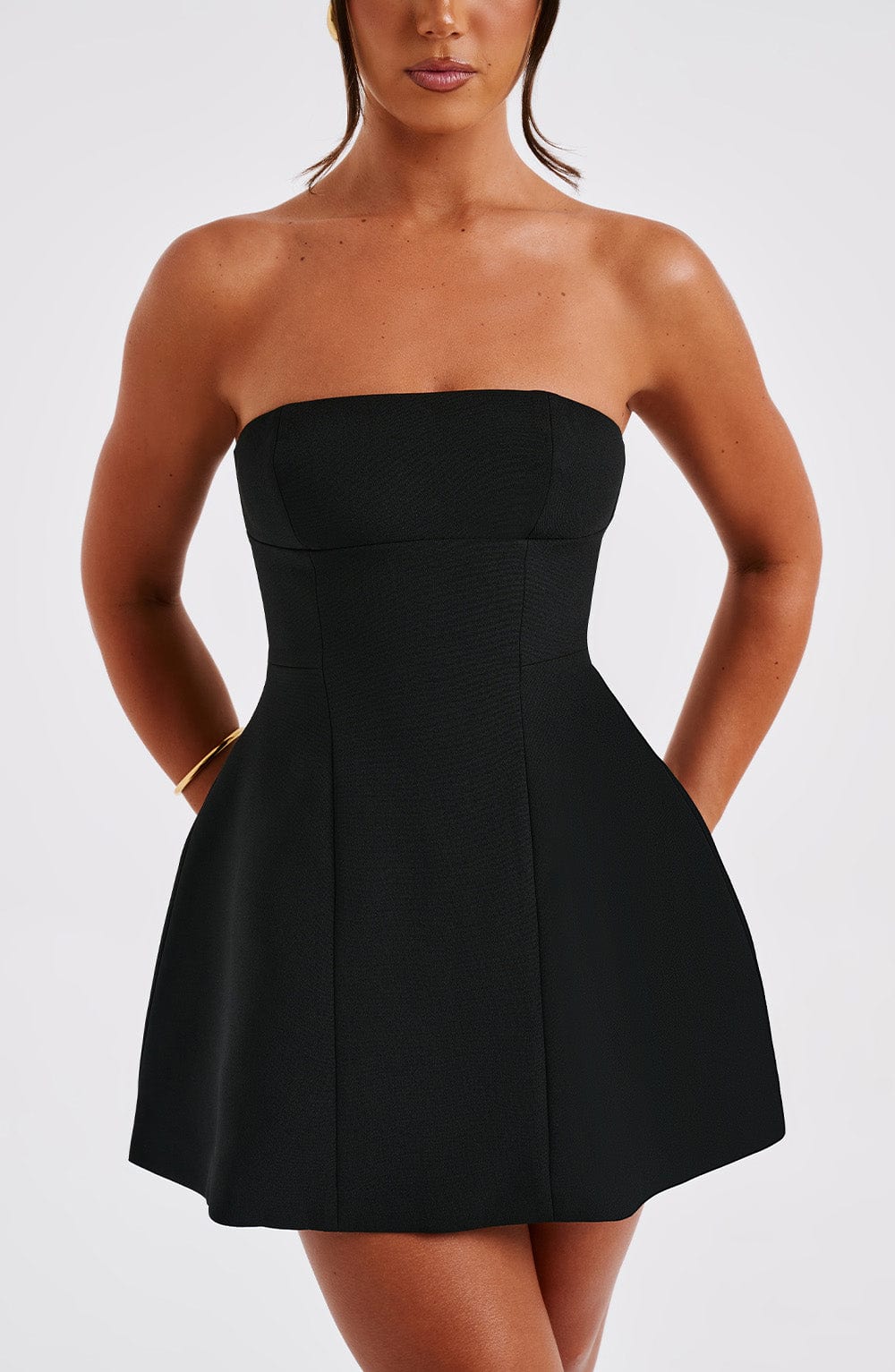 Asha Mini Dress Black – Asha Black Mini Dress, Timeless Elegance and Exclusive Sophistication