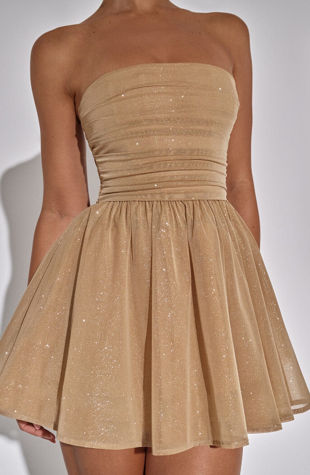 Katrina Mini Dress Gold Sparkle – Mini Katrina Gold Dress with Shine, Glamor and Exclusivity