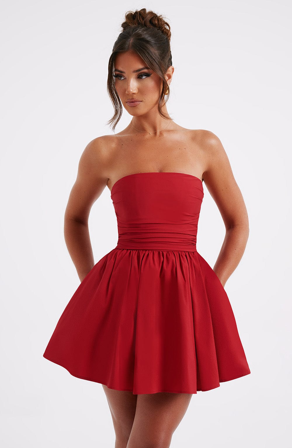 Katrina Mini Dress Red – Katrina Mini Dress Red, Sophistication and Passion in Every Detail