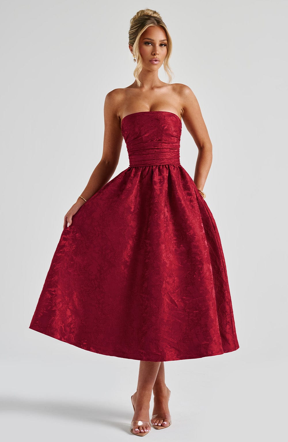 Saoirse Midi Dress Red – Saoirse Red Midi Dress, Timeless Elegance and Sophistication!