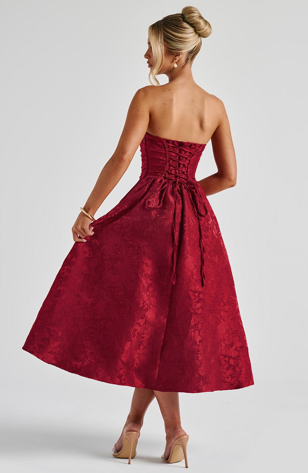 Saoirse Midi Dress Red – Saoirse Red Midi Dress, Timeless Elegance and Sophistication!